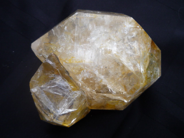 Herkimer Diamond( bridge and rainbow inside) dreams, visions, purification, spiritualization of physical life 4021